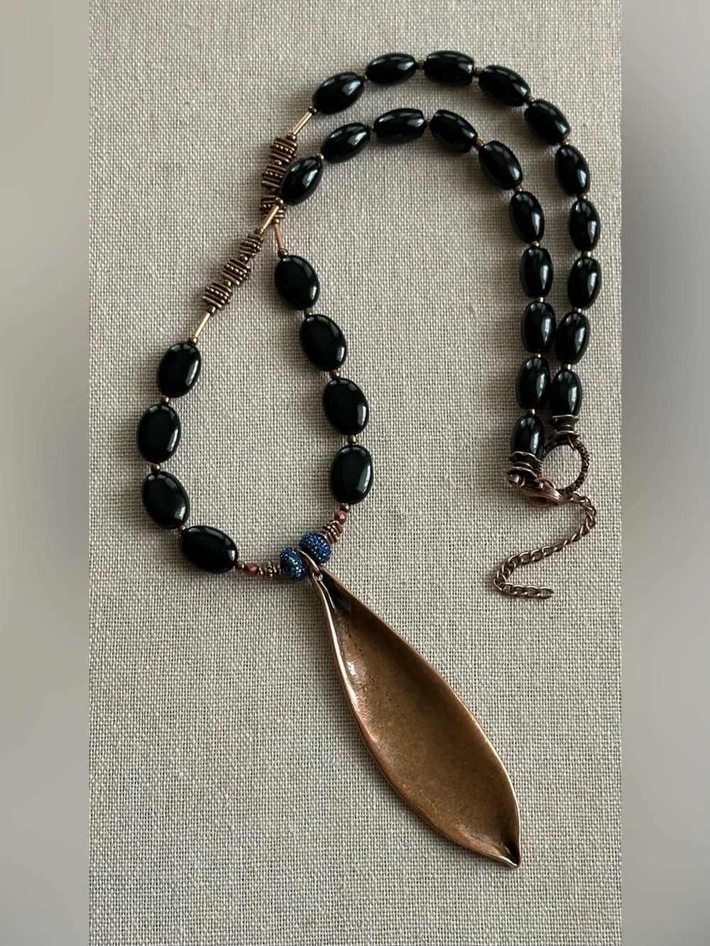 26-1/2 inch Onyx and Copper bead necklace NWOT